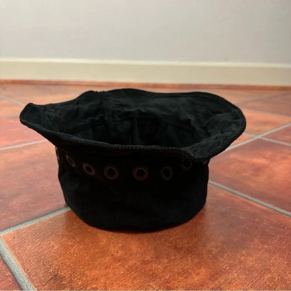 NWOT Marc Vachon Black Magic Bucket Hat
